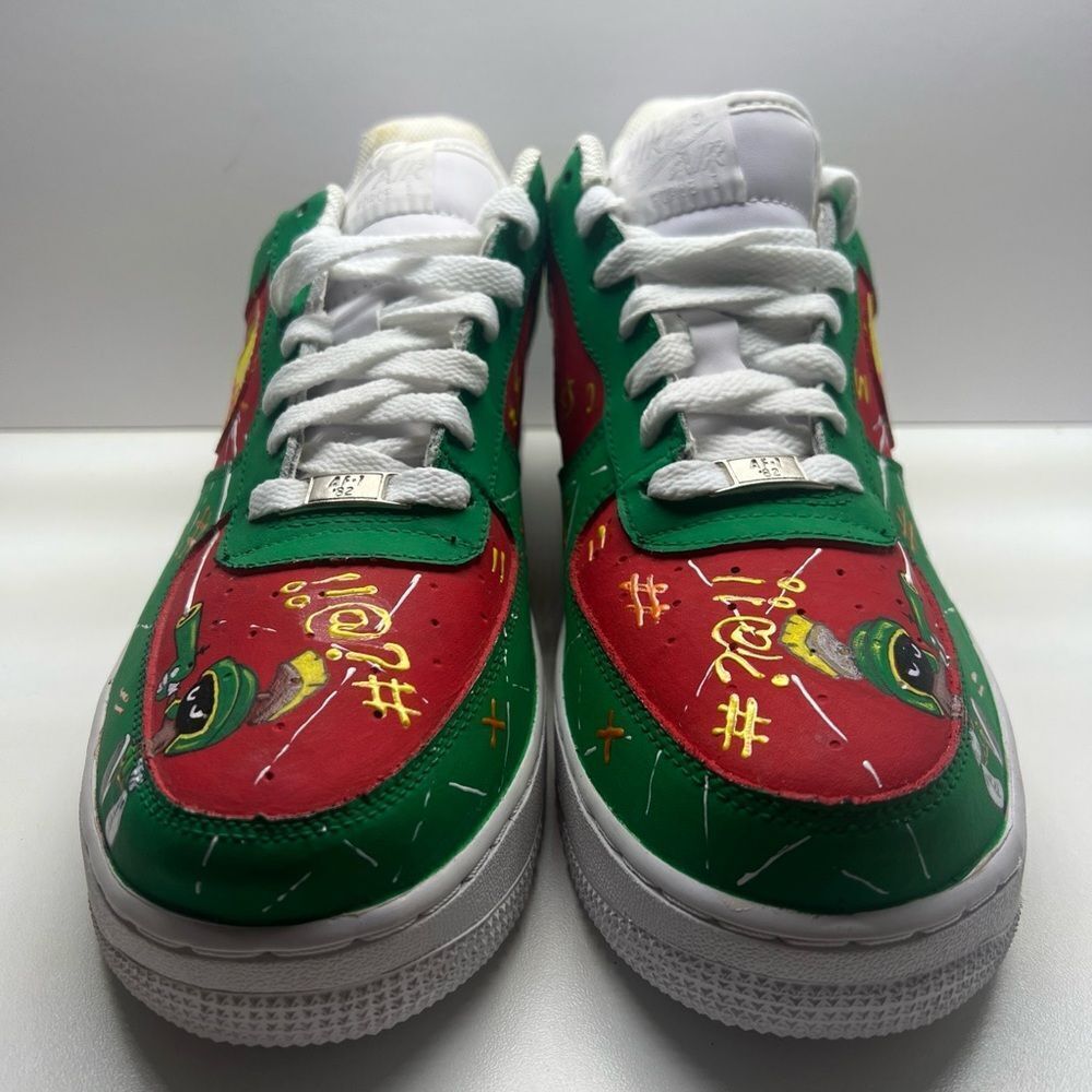 Custom Nike Air Force One - Picture 3 of 12